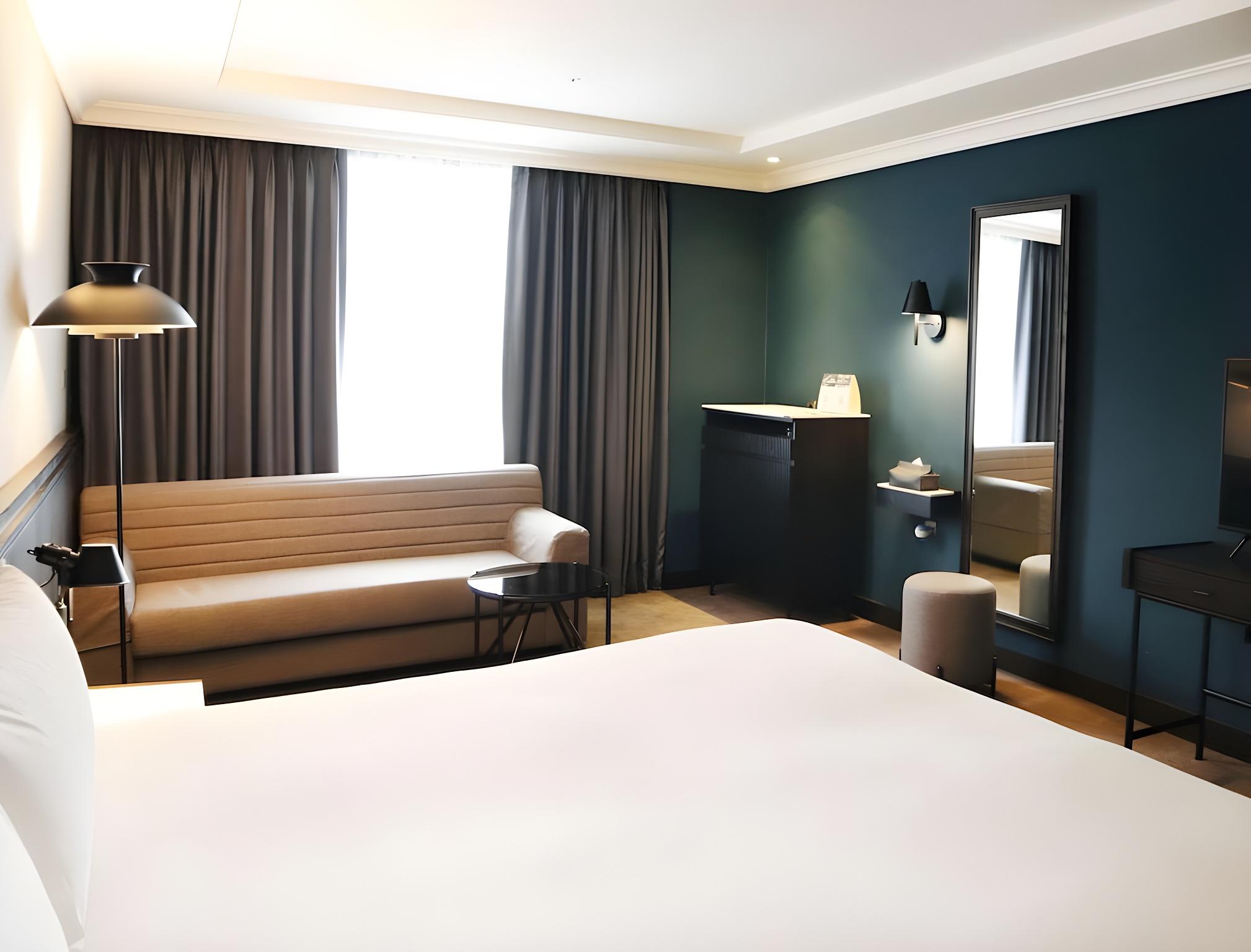 Plus, Premium, Double Bed, Outdoor Pool