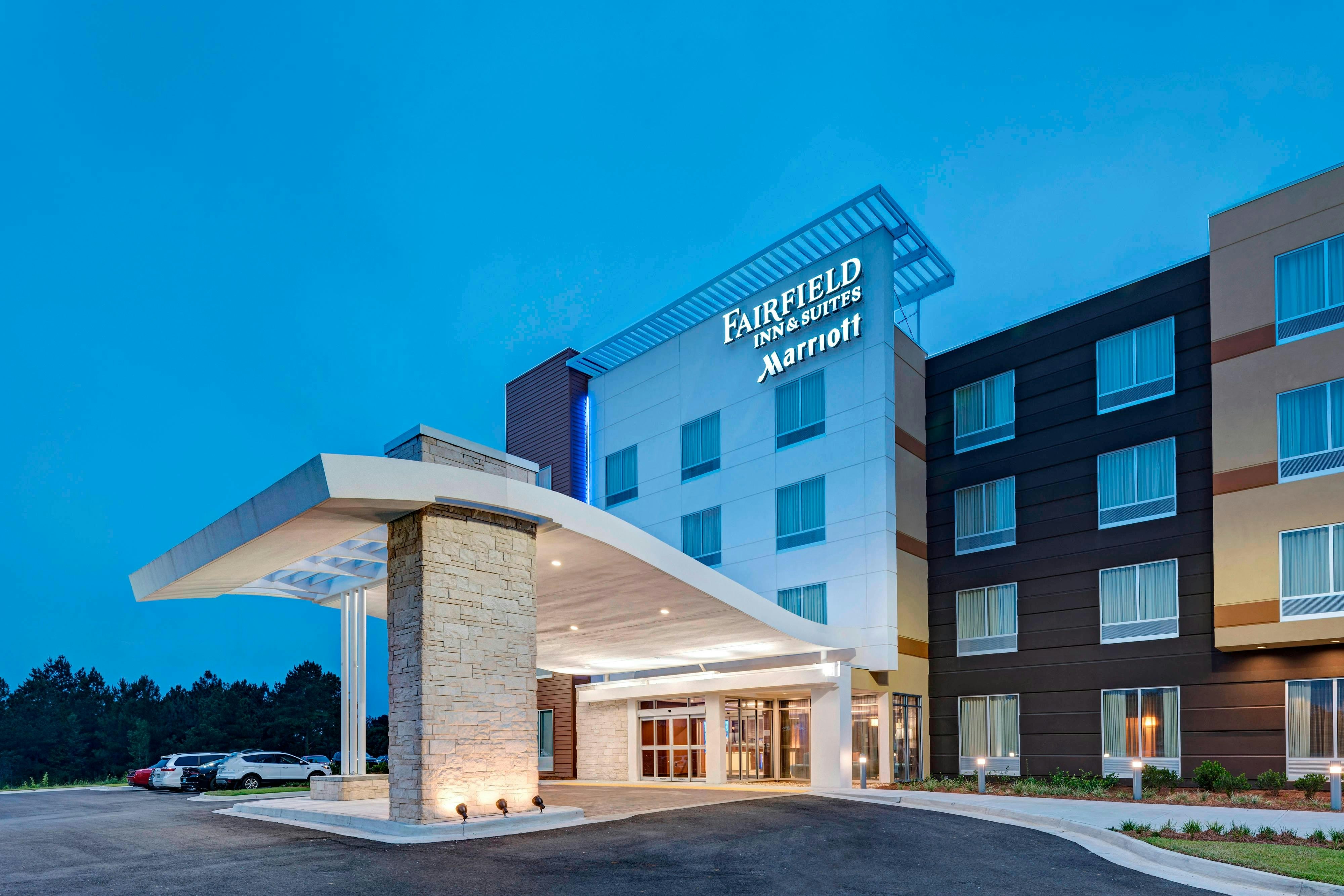 Fairfield Inn Suites Dublin 13/14