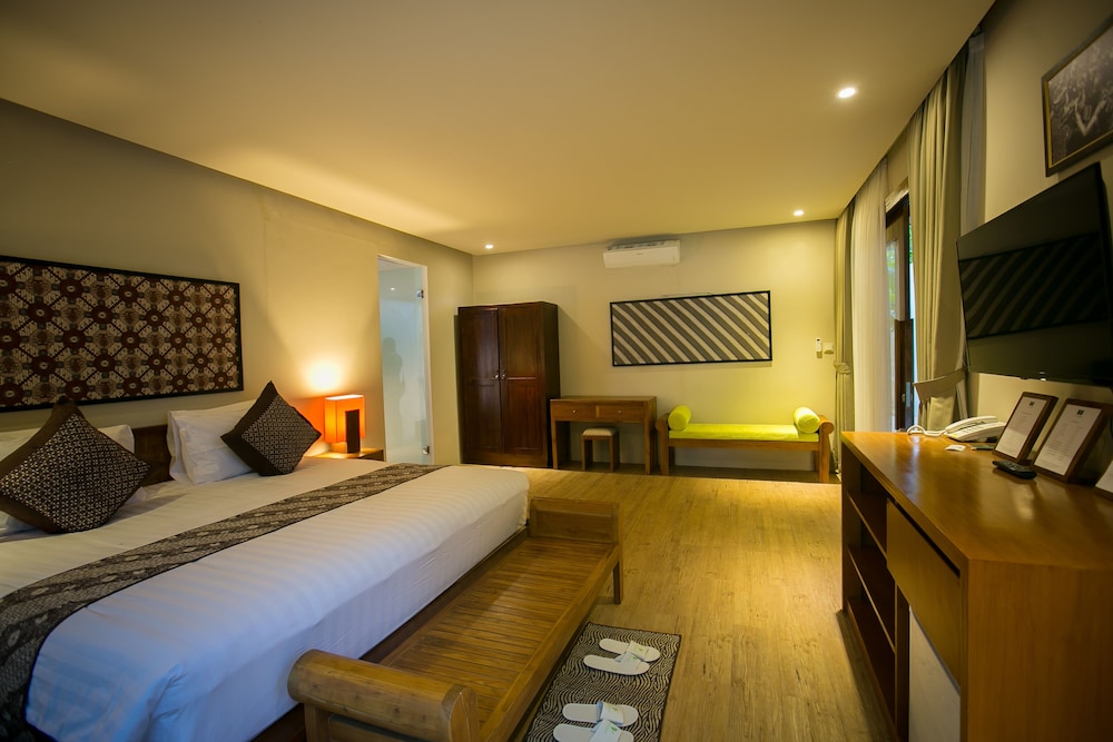 SENETAN VILLAS AND SPA RESORT 10/50