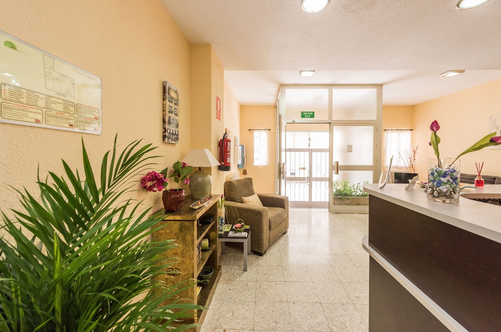 Hostal Arkanta 21/25
