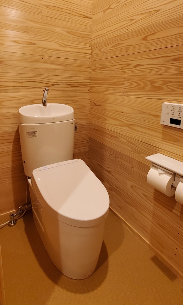 Mt Ichibata Cottage 50/50