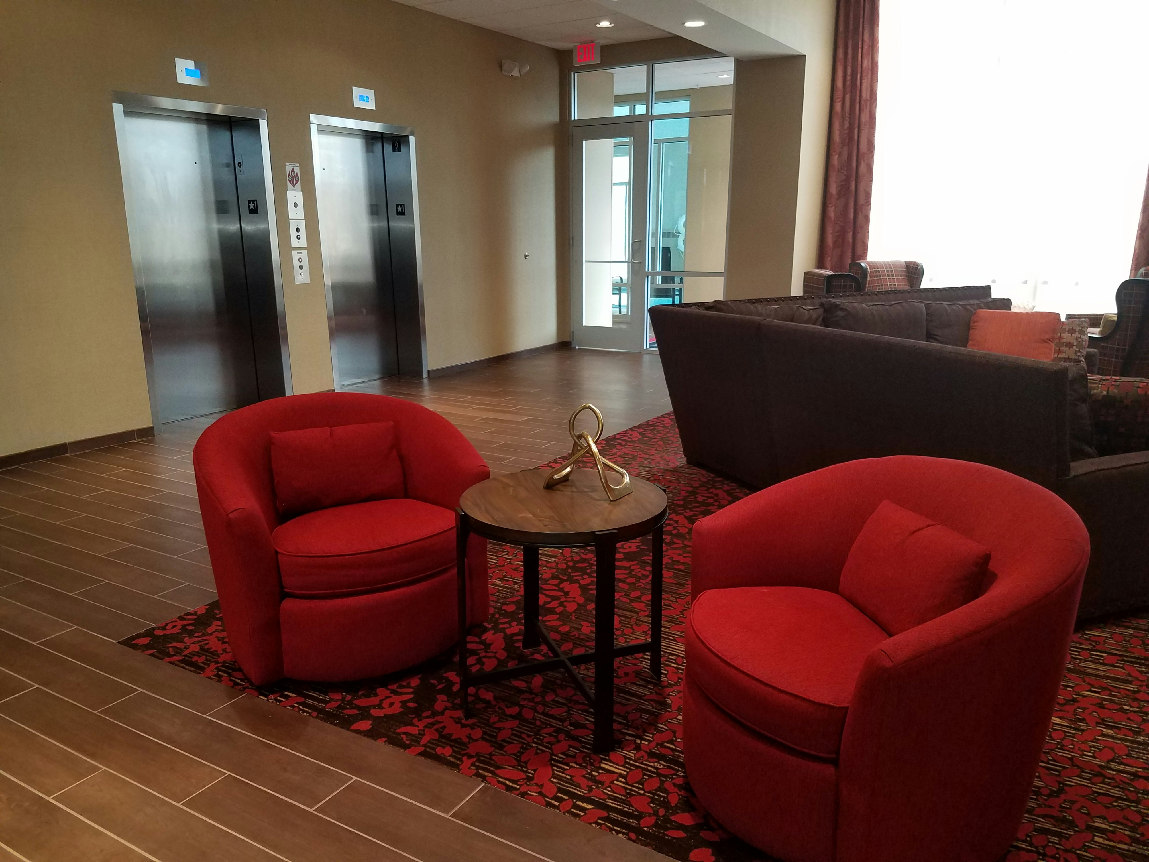 Hampton Inn & Suites Boone 32/55