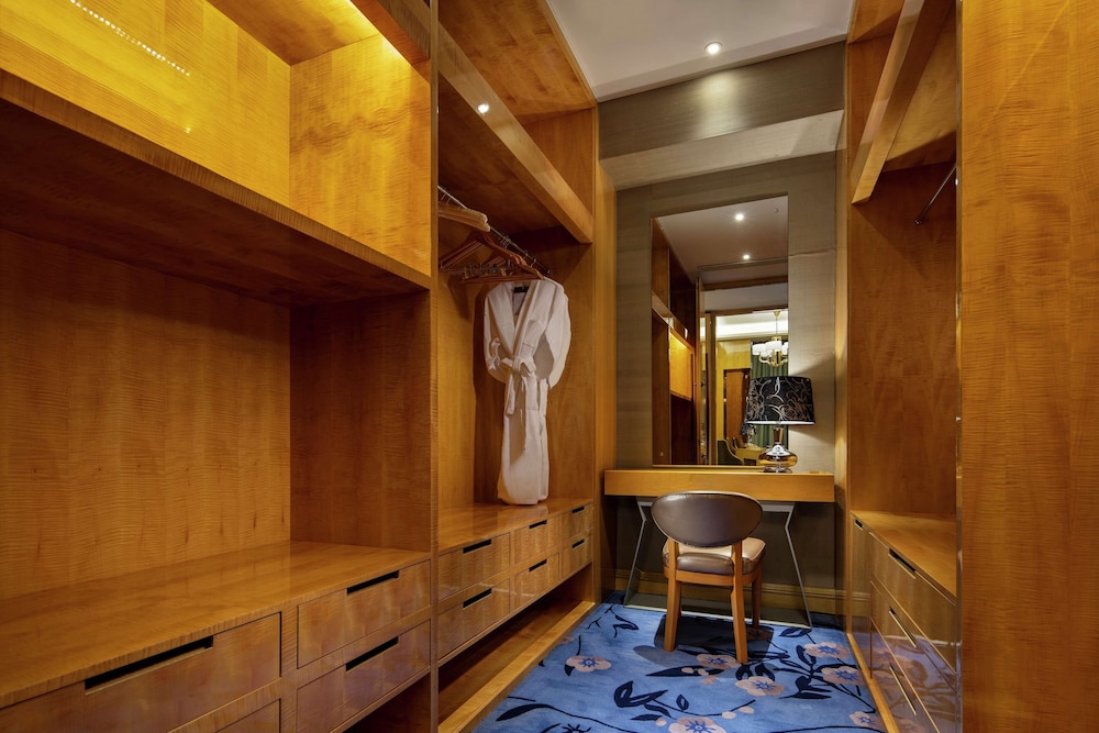 Wyndham Shanghai Nanxiang 33/56