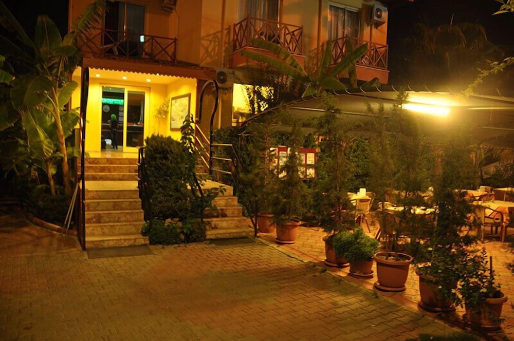 Yavuzhan Hotel 41/50