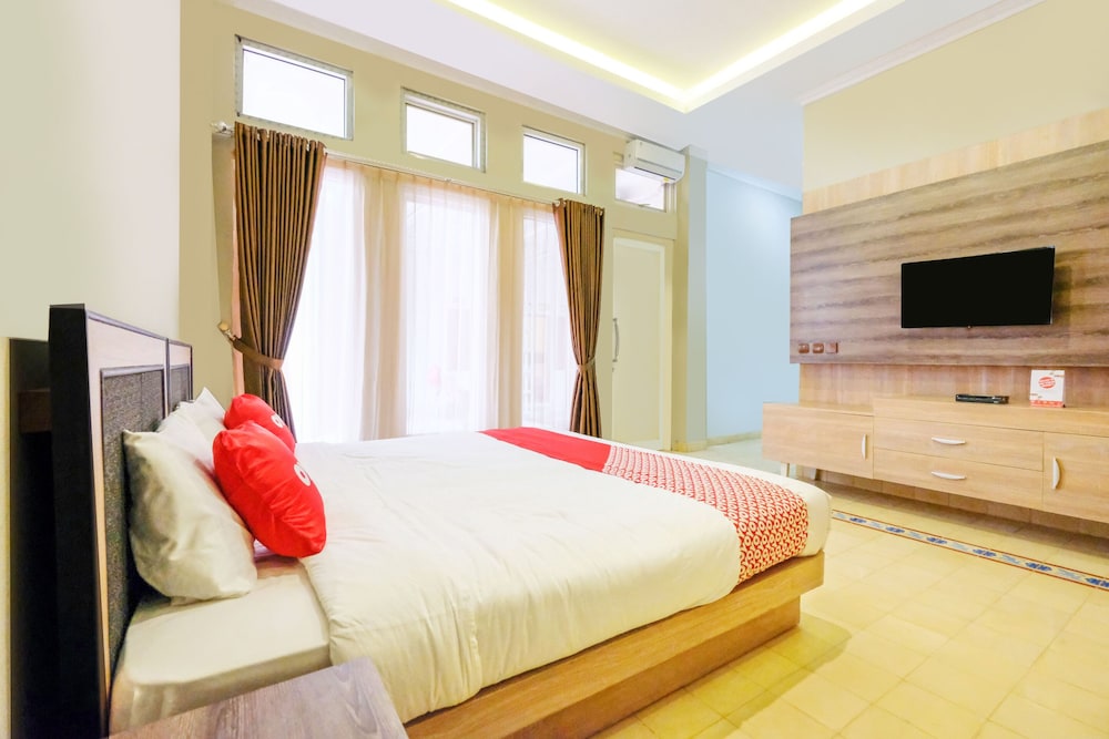 Super OYO Collection O 2383 Andongkoe 64 Salatiga 17/35