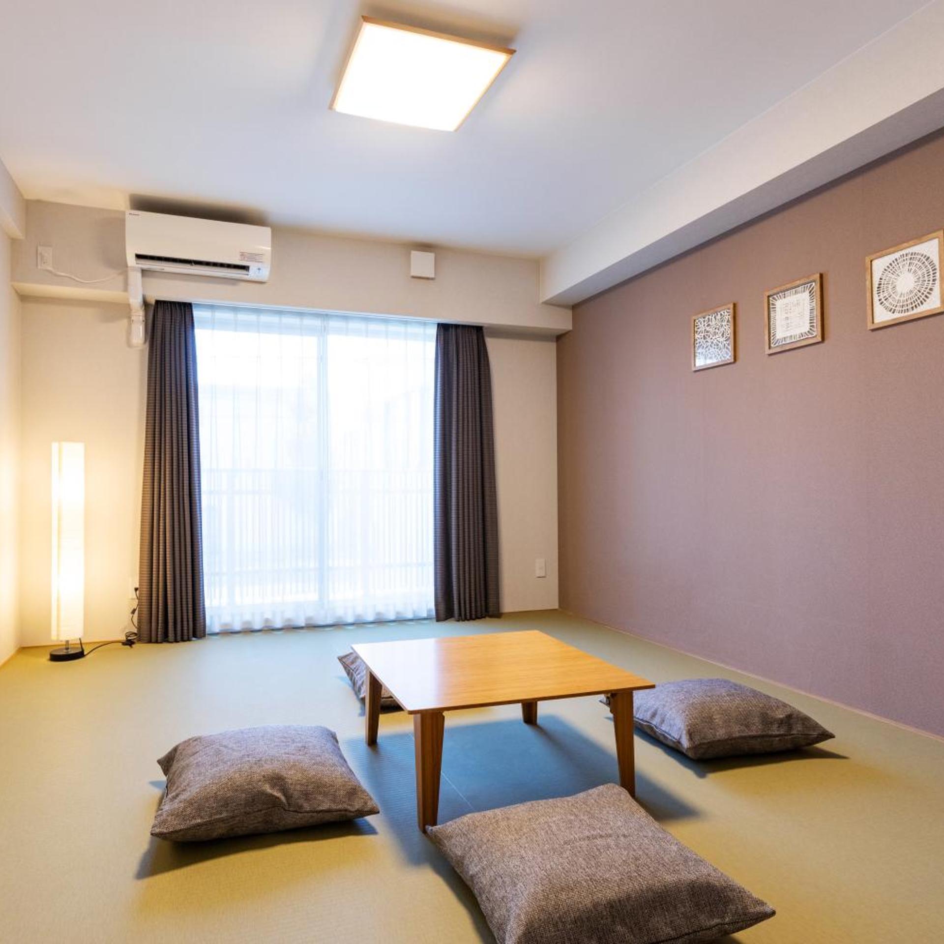 M's Hotel Nijo 12/71