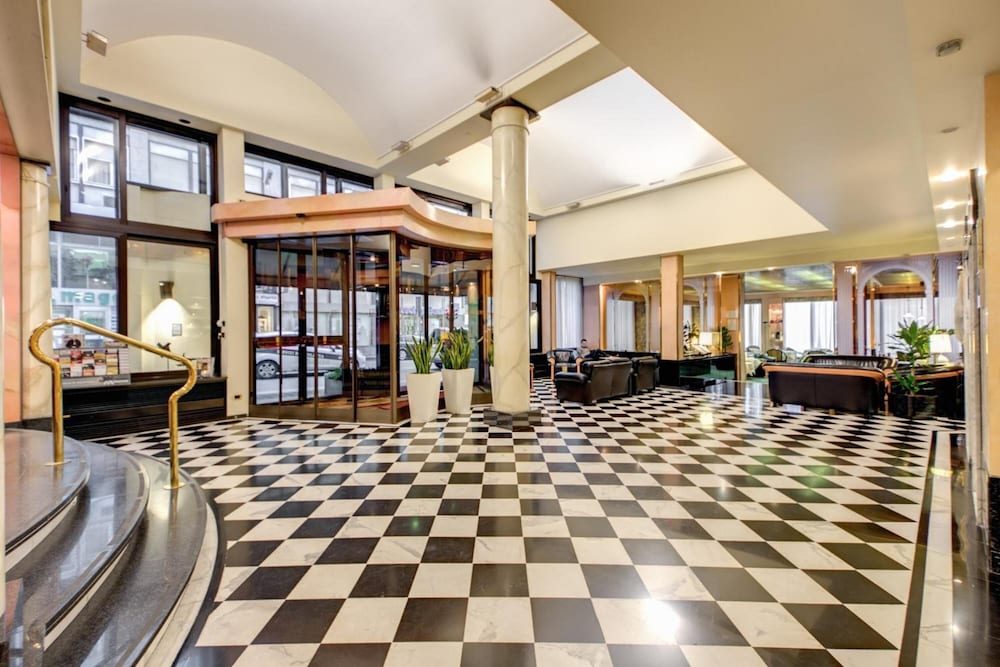 Brunelleschi Hotel Milan 29/49