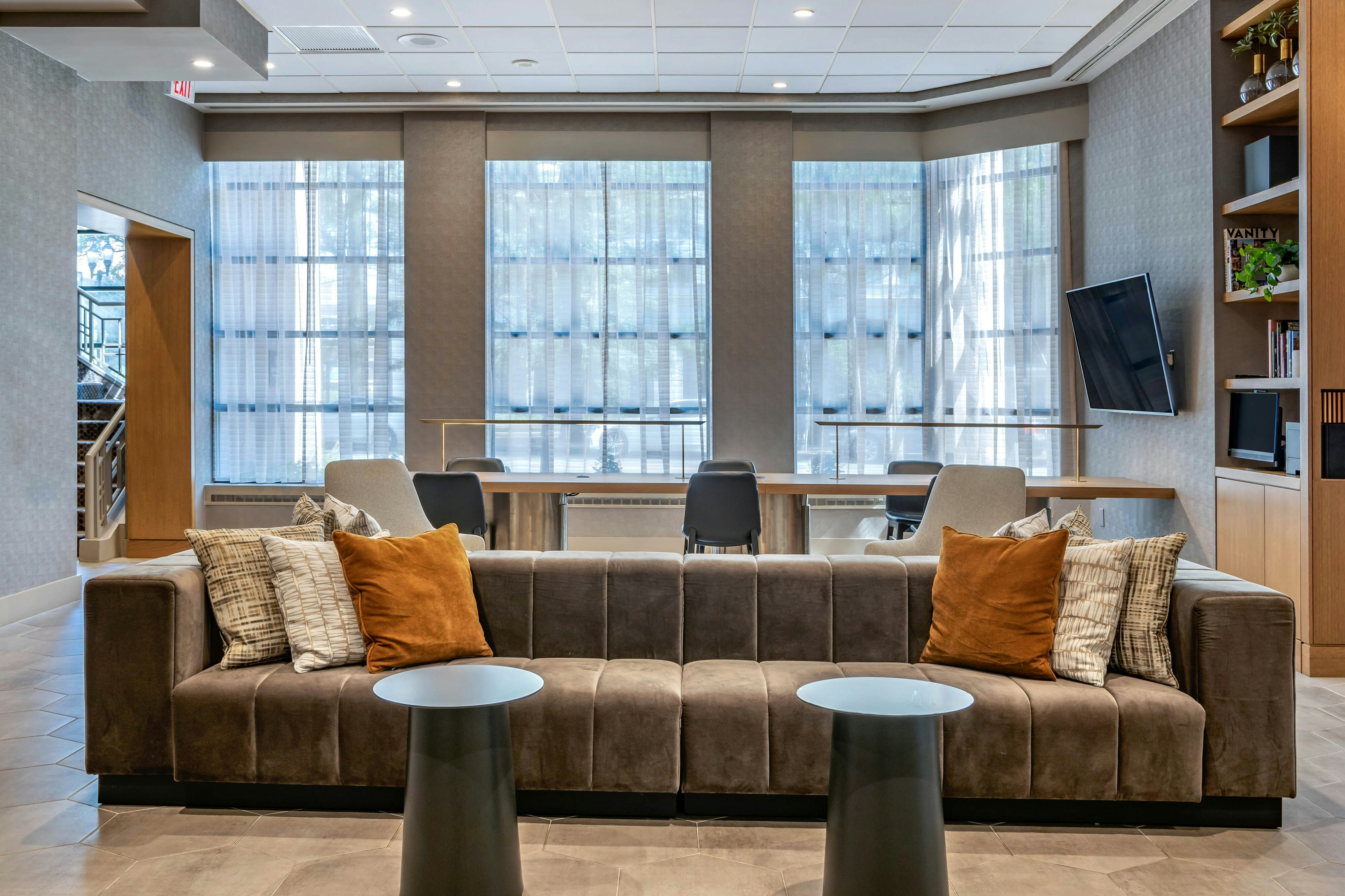 Sheraton Suites Wilmington Downtown 23/55