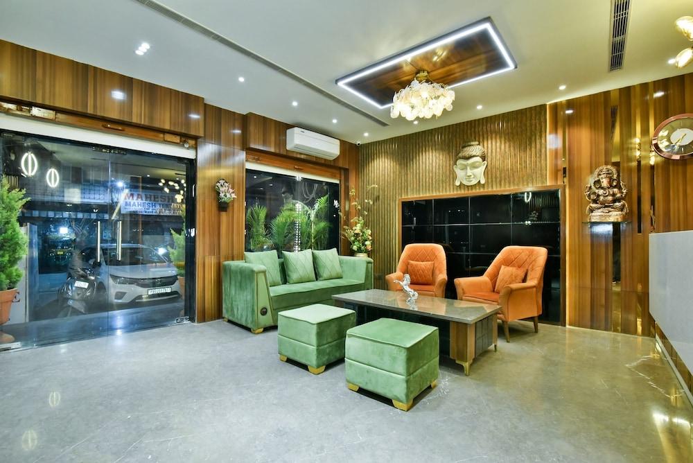 Oyo Rooms Shivala Road 20/25