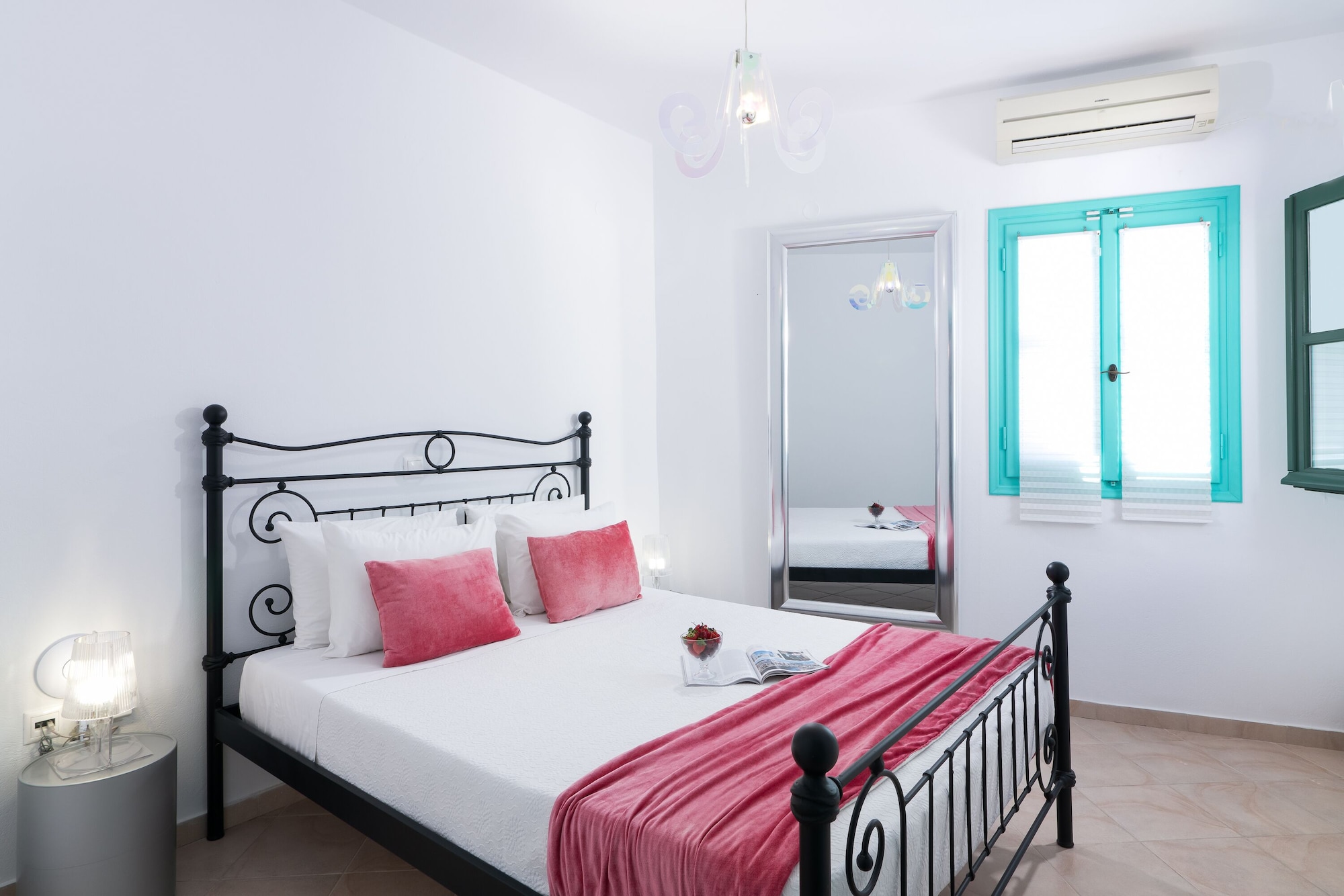 PREMIER, SUITE, DOUBLE BED, SEA VIEW, SOFA, HOT TUB