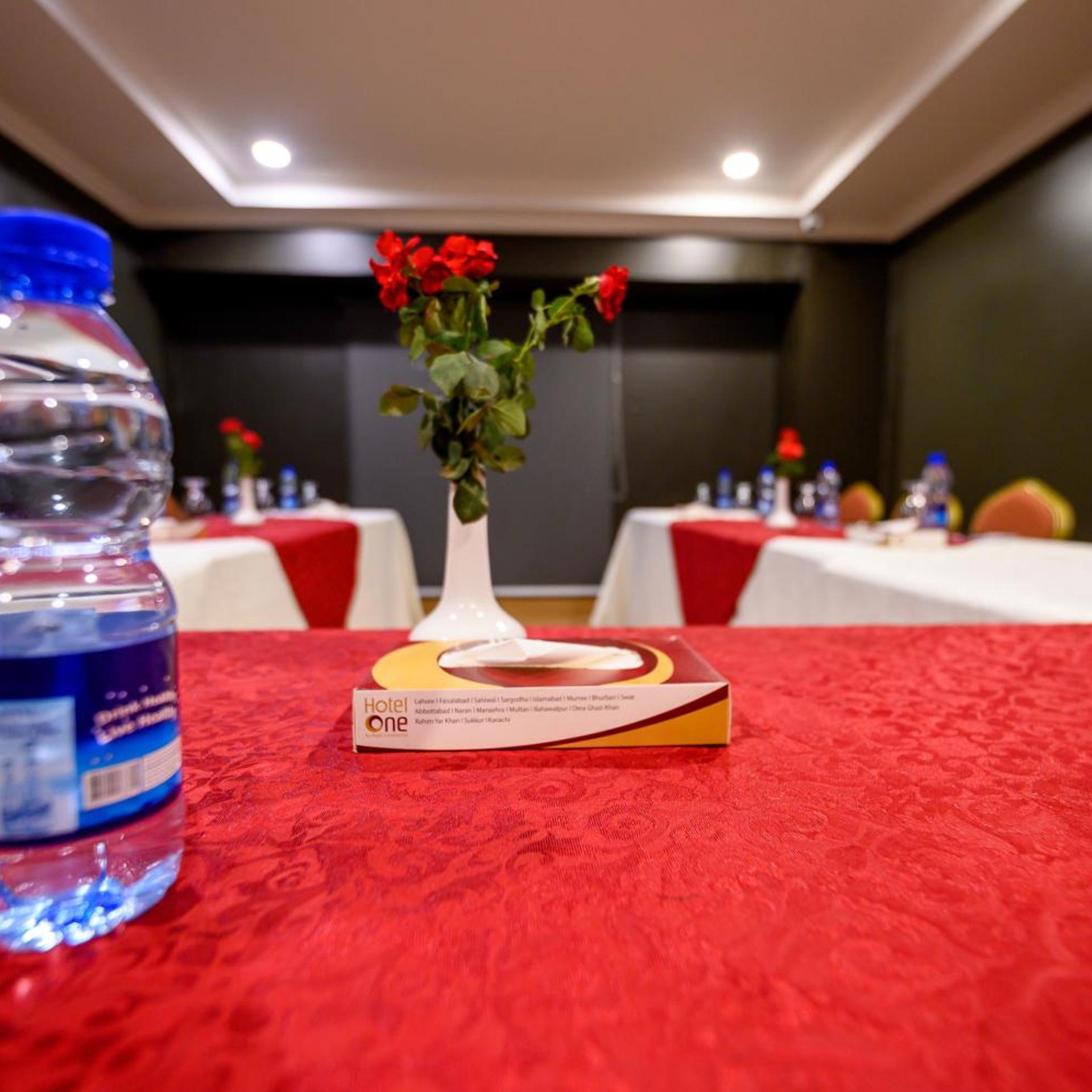Hotel One Sargodha 22/27
