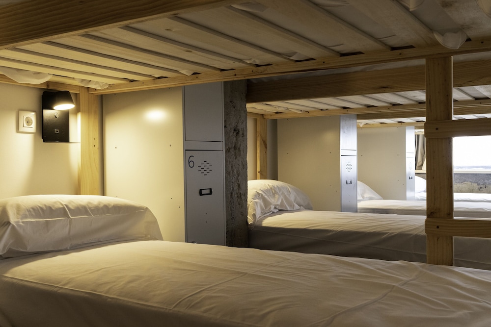 Ekoos Hostel Bilbao 10/50