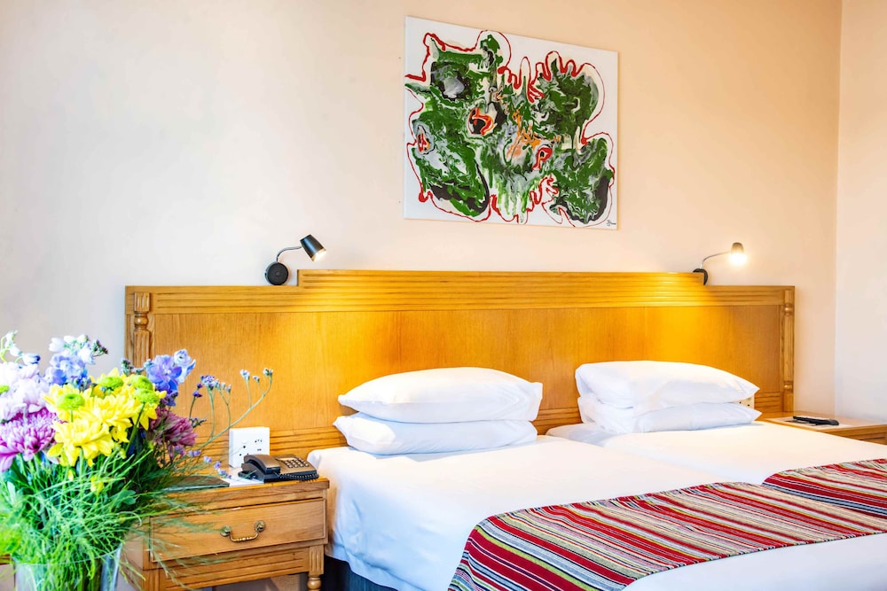 Standard, Twin Beds, Bon Hotel Bloemfontein Central 8/10