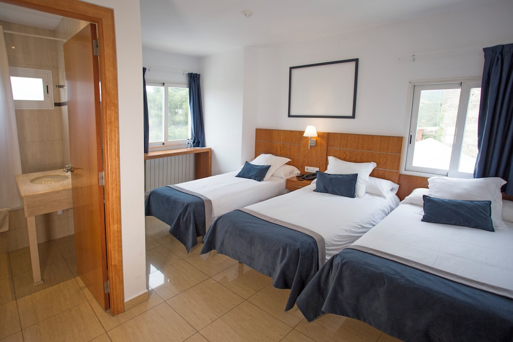 Hostal Savoy 25/68