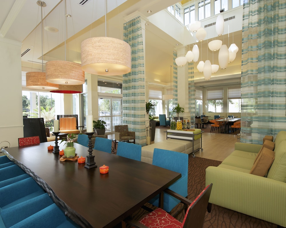 Hilton Garden Inn Jacksonville JTB/Deerwood Park 43/64
