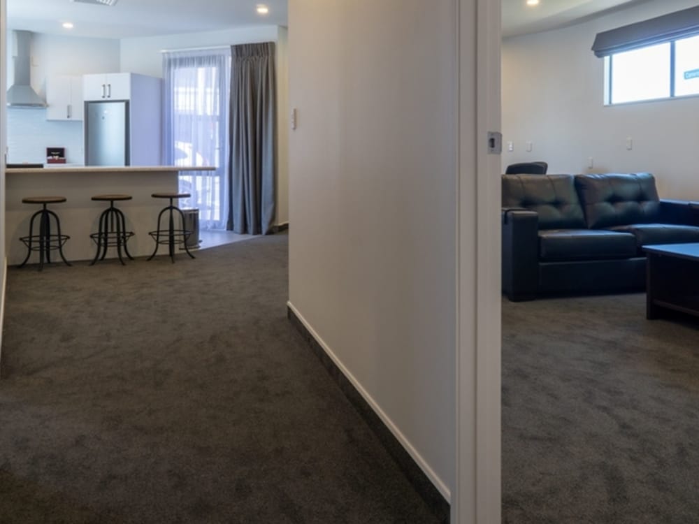 DURHAM MOTOR INN 18/29
