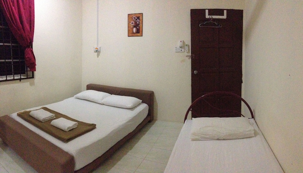 Semarak Beach Inn 19/45
