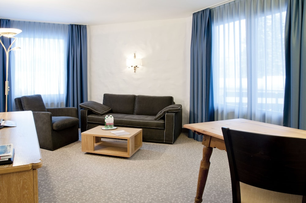 Hotel Rosatsch 28/49