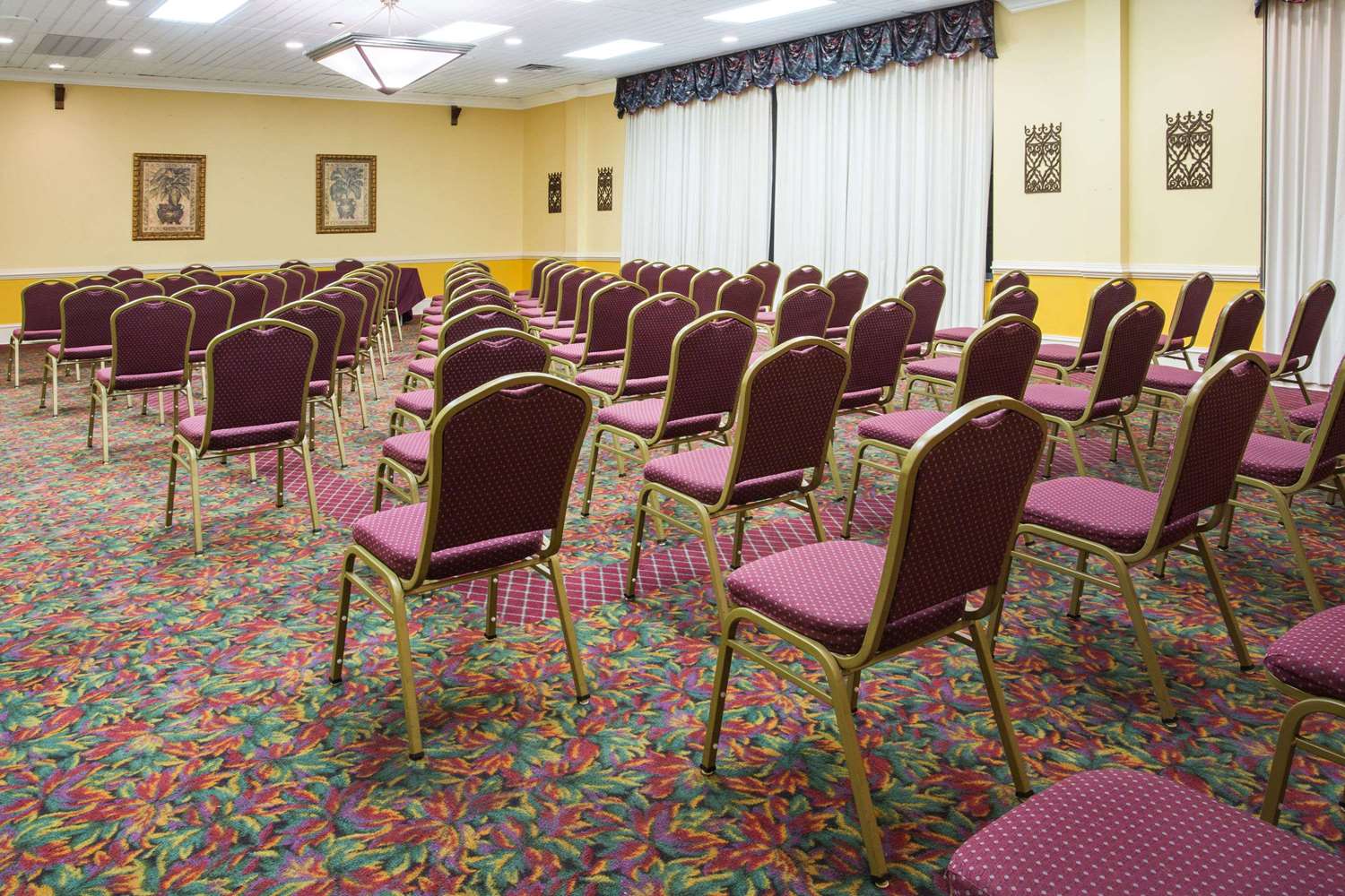 Ramada by Wyndham Wytheville 7/10