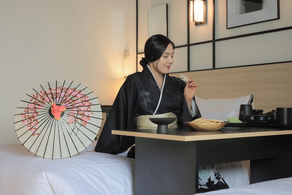 Ehotel Gumi 8/53