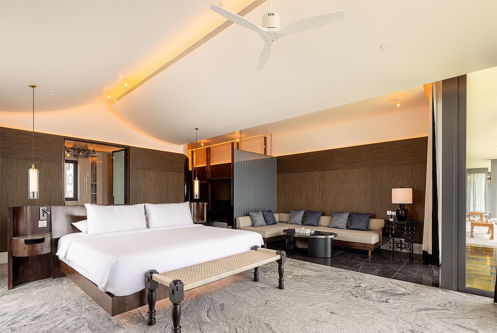 Mama, Penthouse, King Bed, Sea View