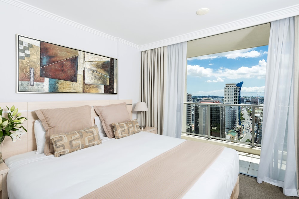 Oaks Brisbane Lexicon Suites 9/37