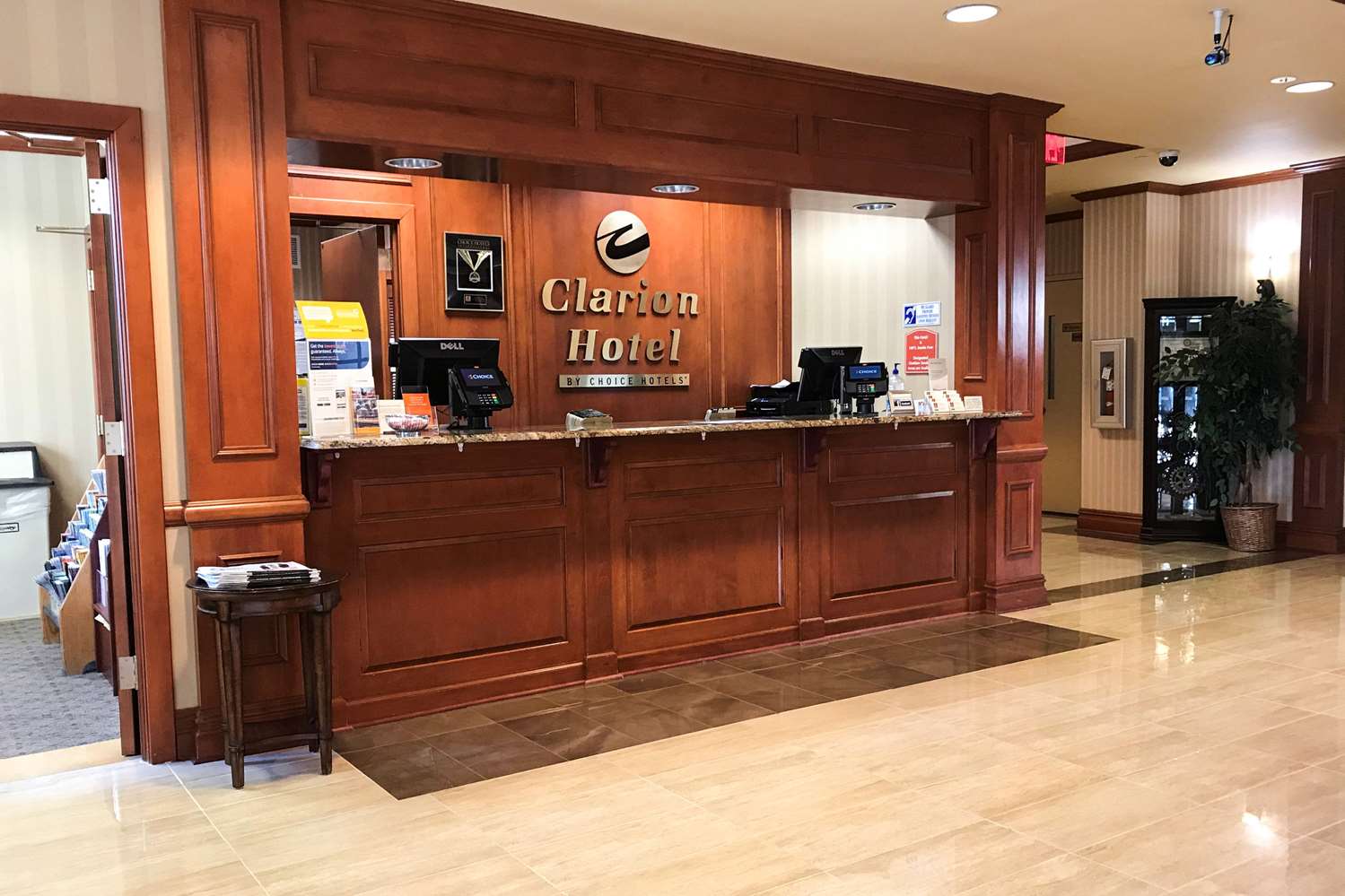 Clarion Hotel & Conference Center Toms River 2/12