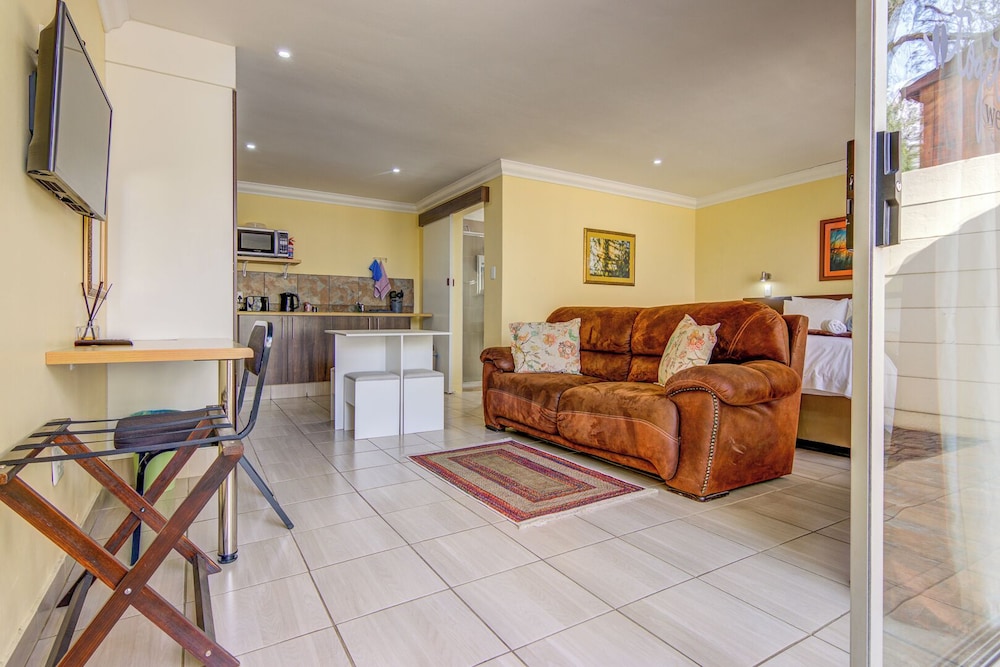 Edenvale Guest House 13/22