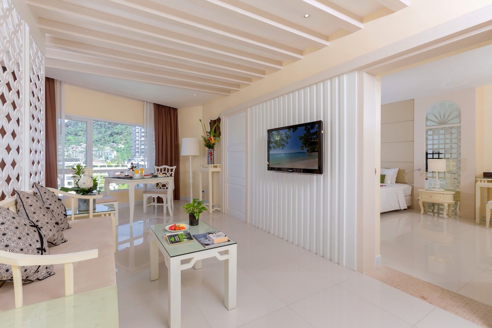 Andaman Embrace Patong 24/50