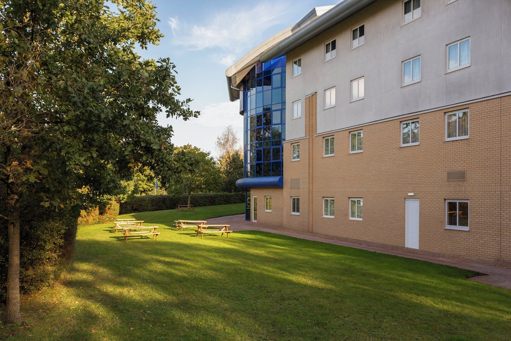 Holiday Inn Express Southampton M27 Junction 7 40/50