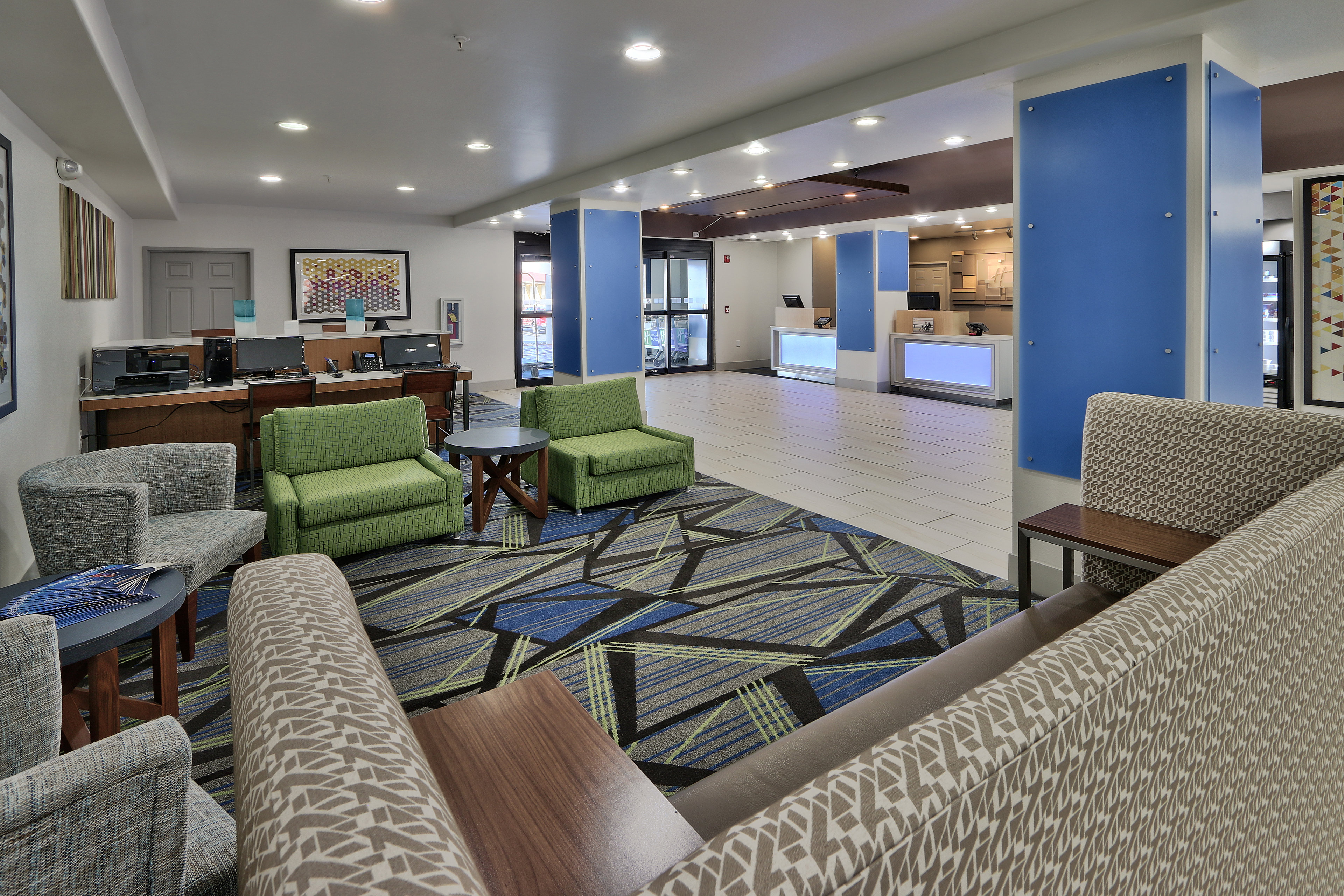 Holiday Inn Express Santa Rosa 33/50