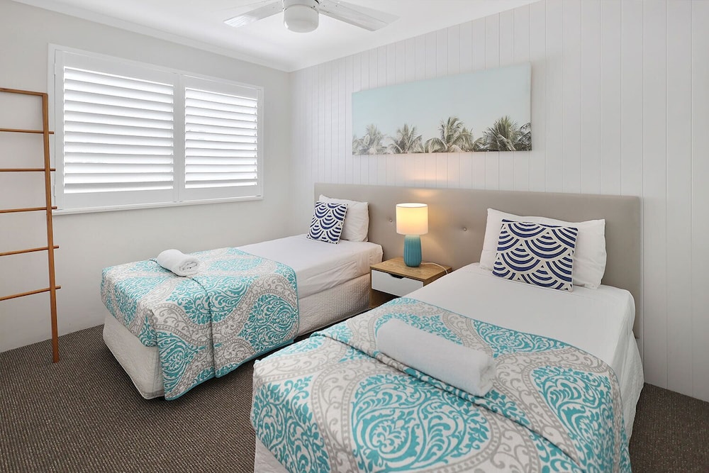 NOOSA PLACE RESORT 25/74