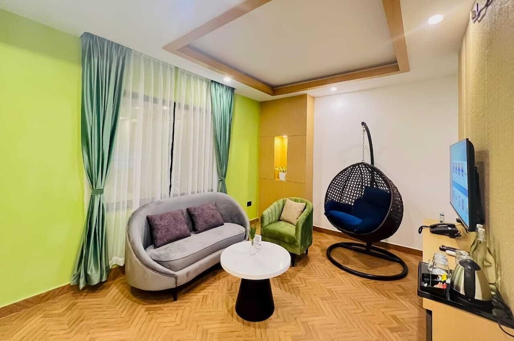 Hotel Aikawa 28/34