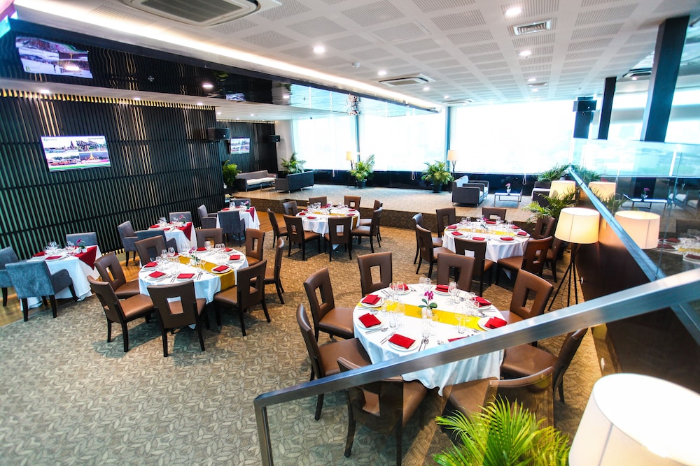 Hotel Royal Bangkok 53/67