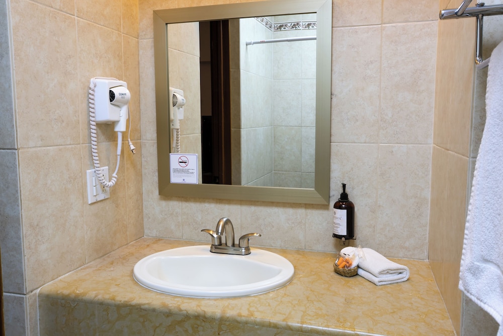 HOTEL COLLI 42/44