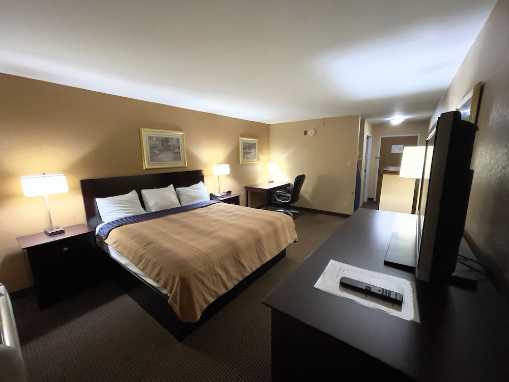 Quality Inn & Suites Kilgore-Longview 27/60