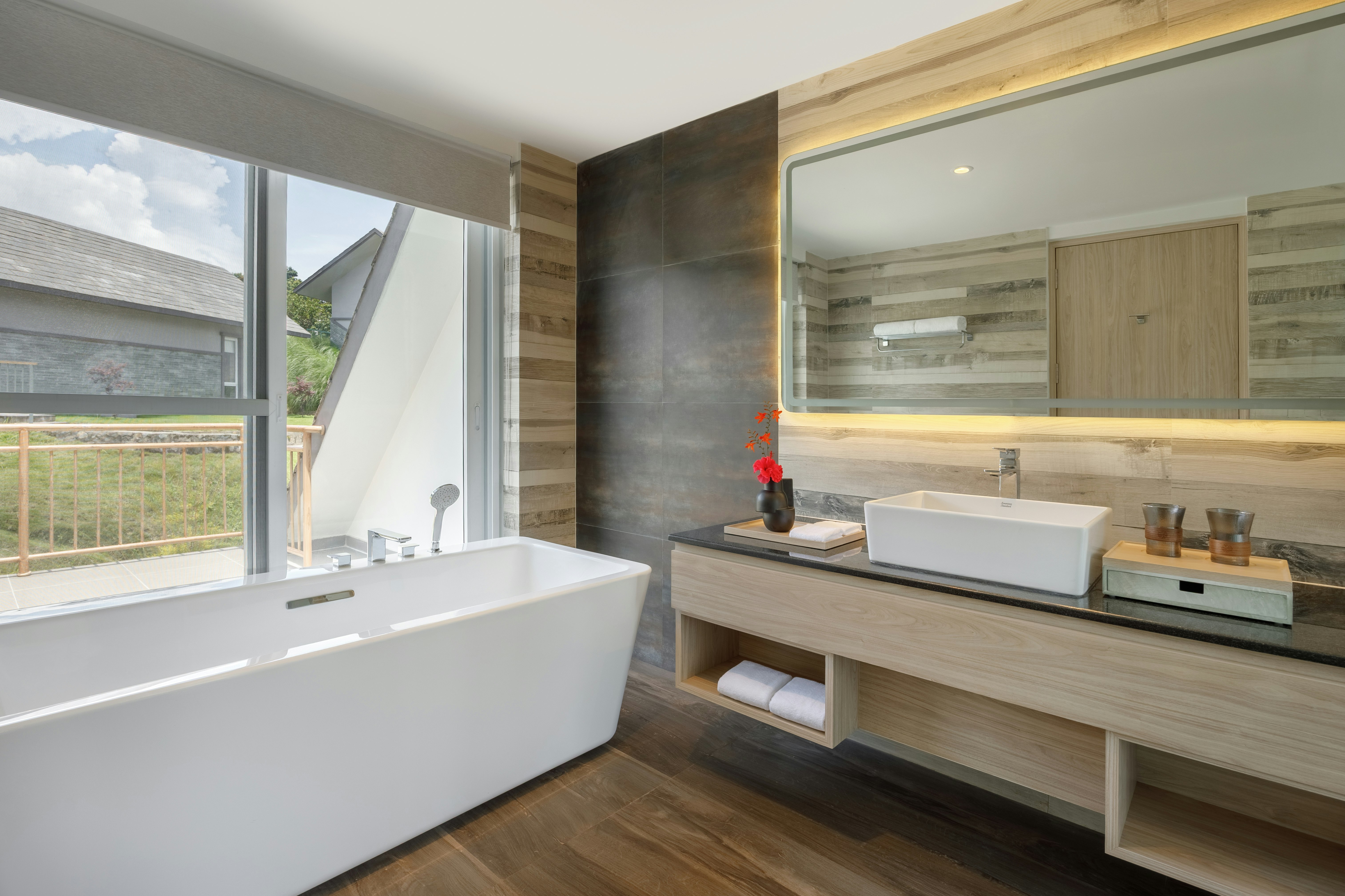 Himalayan Hideaway Resort Pokhara, The Centara Collection 59/62