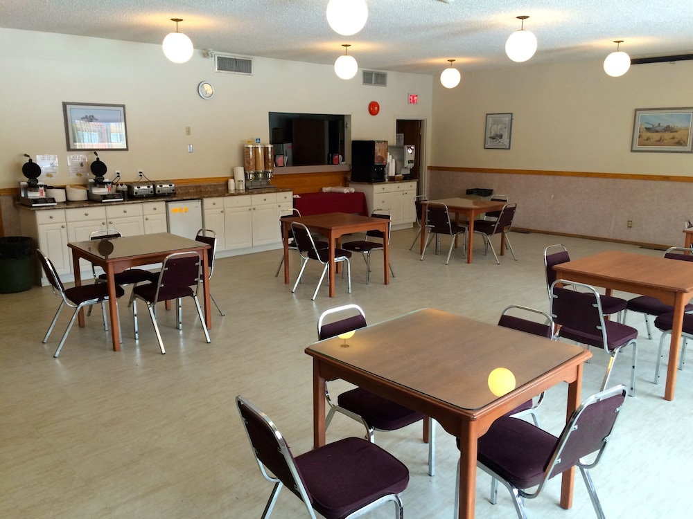 Colonial Inn 42/62