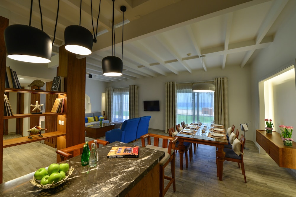Sealine Beach, a Murwab Resort 28/50