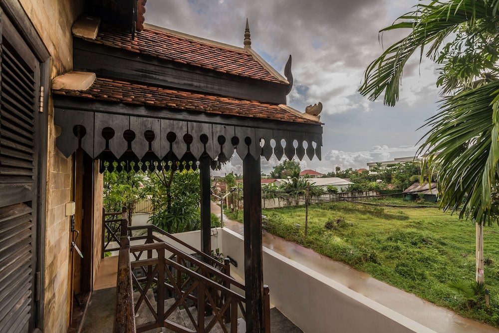 Bunwin Boutique Hotel 34/40