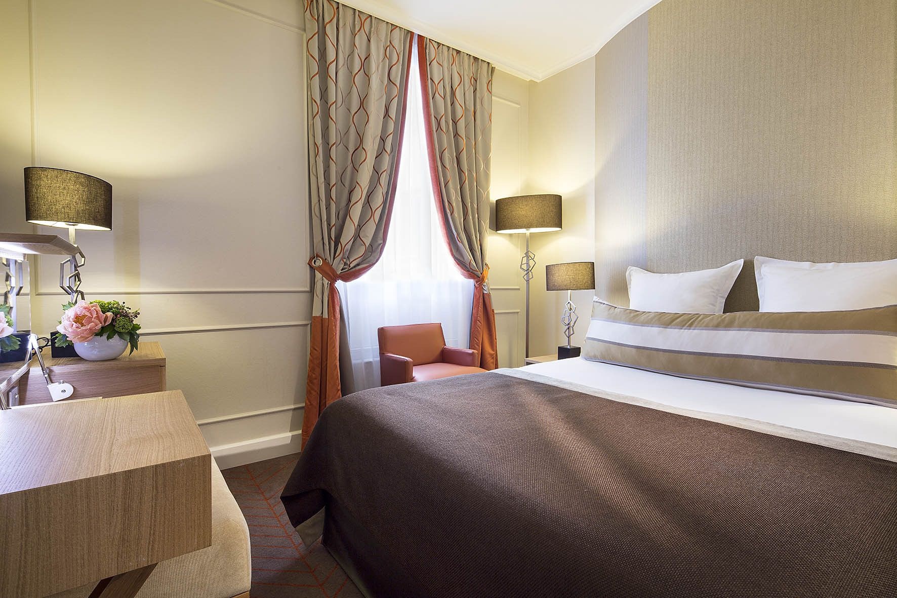 CLASSIC, DOUBLE BED