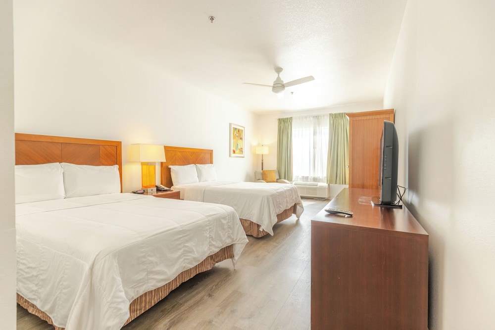 Brawley Inn 11/51