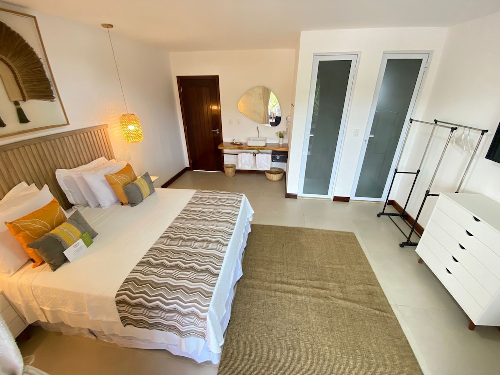 1 BEDROOM, DELUXE, DOUBLE BED, SEA VIEW, BALCONY