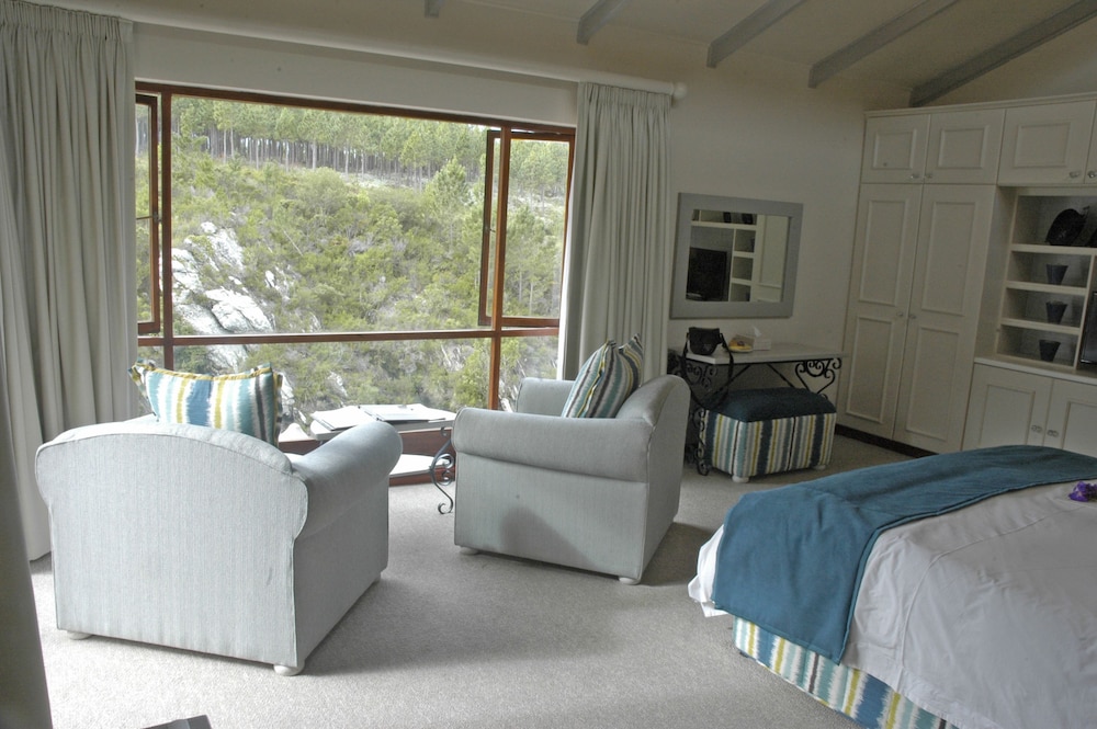 The Fernery Lodge & Chalets 12/50