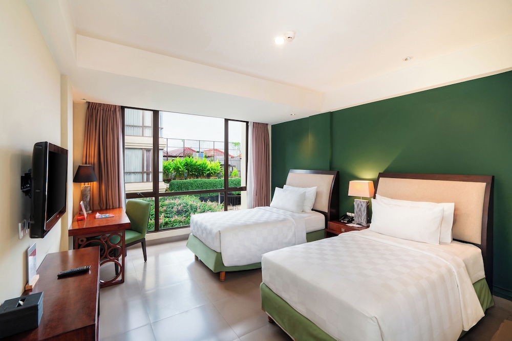 Swiss Belhotel Rainforest 21/69