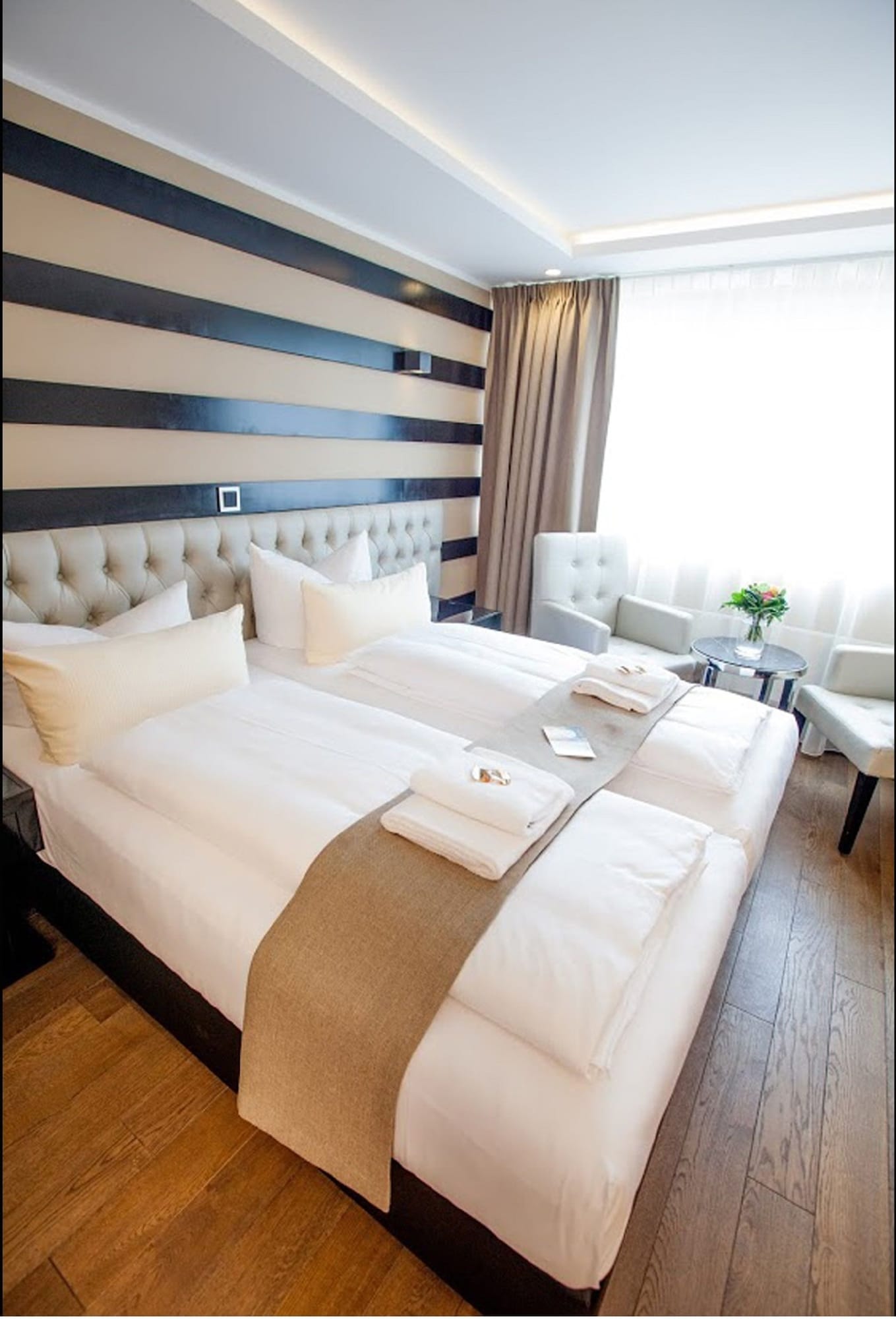 COMFORT, DOUBLE BED