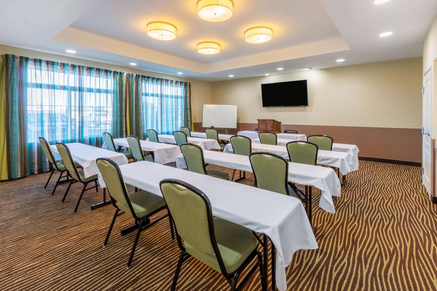La Quinta Inn & Suites by Wyndham Artesia 45/58