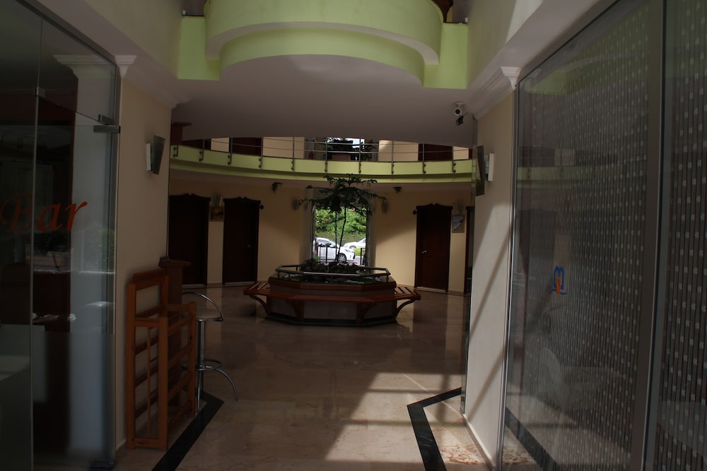 MINTA APART HOTEL 16/57
