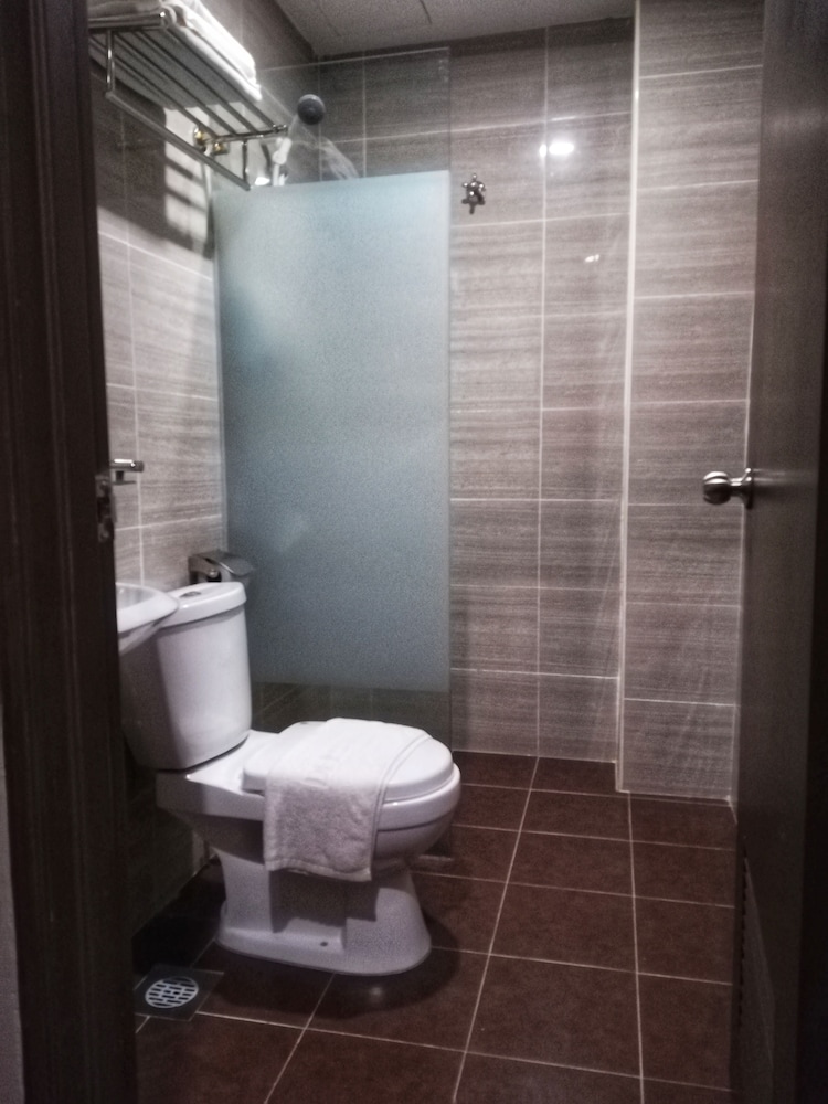 Kampar Boutique Hotel 36/39