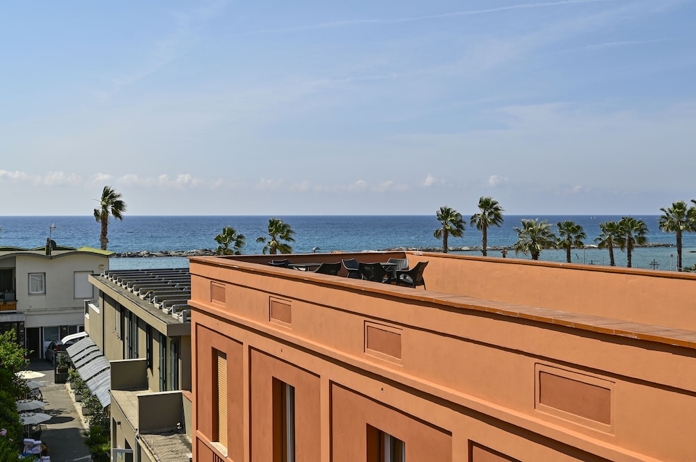Hotel Delle Rose 12/50